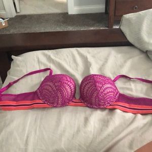 Victoria Secret bra
